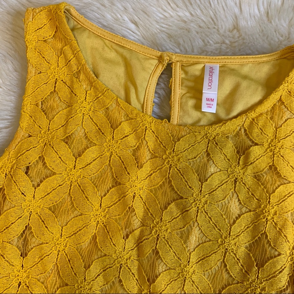 Target top size medium - Picture 2 of 2